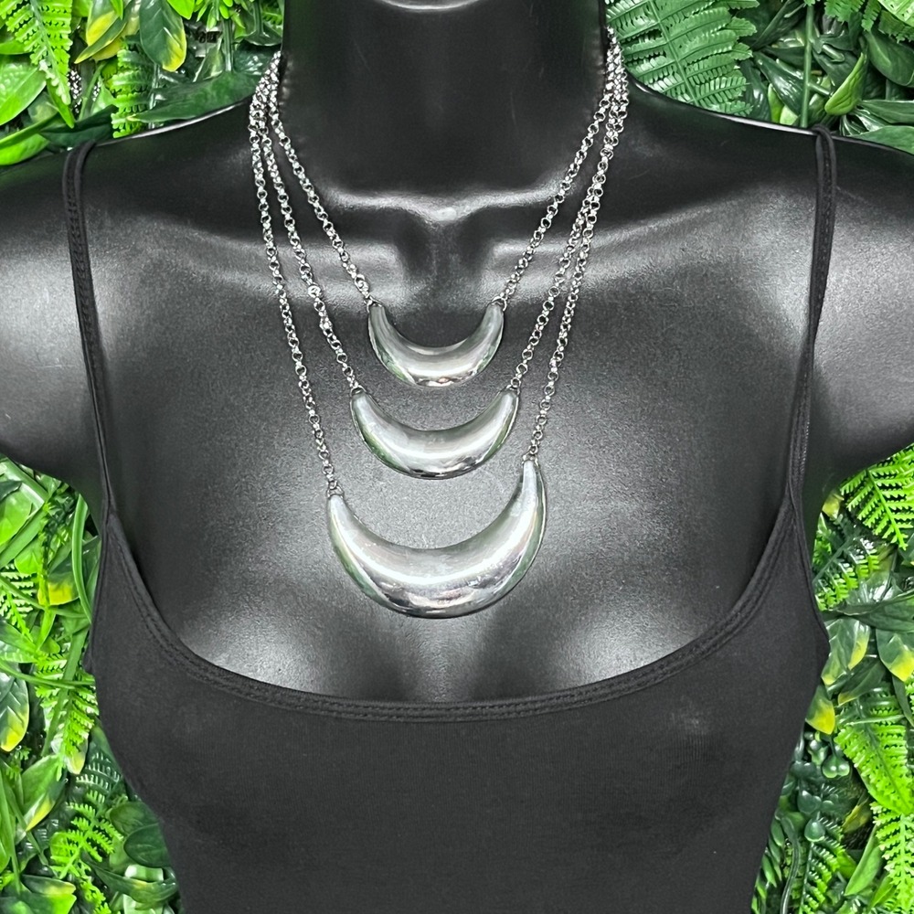 Statement Necklace Silver Tone Triple Layered Crescent Moon Horn Adjustable 3817